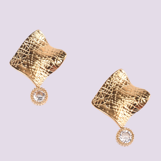 Square Crease Stud Earrings