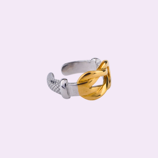 Golden Knot Luxe Ring