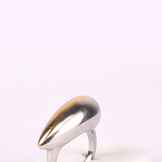 Teardrop Metallic Colour Ring