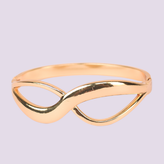 Eclipse Curve Bangle
