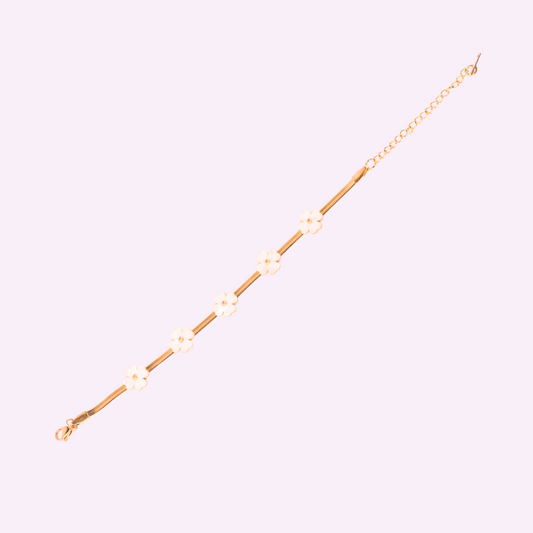 Bloom Charm Gold Flower Bracelet